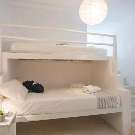 Apleton By A&d * Parikia (Paros)